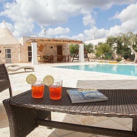 Вилла Trullo Oasi Santo Stefano - Private Pool Кастеллана-Гротте Экстерьер фото