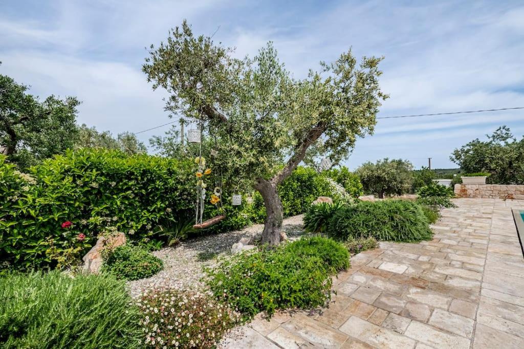Вилла Trullo Oasi Santo Stefano - Private Pool Кастеллана-Гротте Экстерьер фото