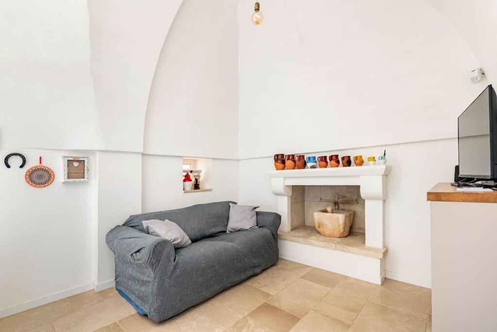 Вилла Trullo Oasi Santo Stefano - Private Pool Кастеллана-Гротте Экстерьер фото