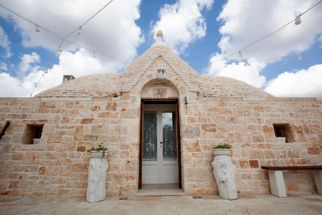 Вилла Trullo Oasi Santo Stefano - Private Pool Кастеллана-Гротте Экстерьер фото